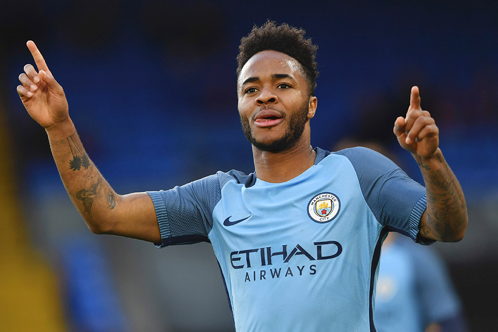Bermain di kandang lawan Manchester City mendominasi jalannya pertandingan, namun baru bisa memecah kebuntuan pada menit ke-43 lewat Raheem Sterling.