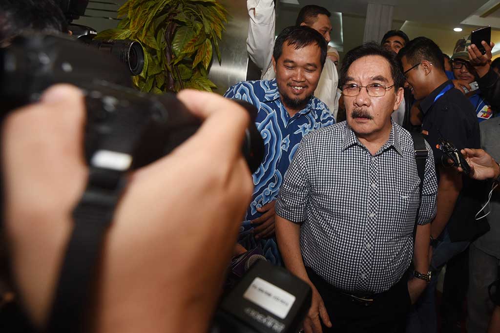 Sebelumnya, Presiden Joko Widodo mengabulkan permohonan grasi yang diajukan oleh Antasari.