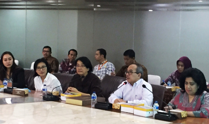 Eagle Junior Metro TV fokus kepada pengembangan kepedulian dan partisipasi remaja terhadap lingkungannya melalui karya film dokumenter. Peserta akan dibekali ilmu sinematografi, penulisan proposal dan skenario serta teknis visualisasinya.