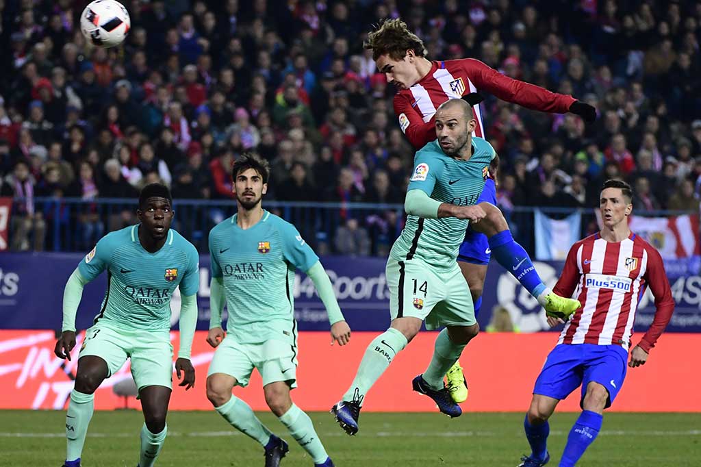 Atletico baru bisa memperkecil ketertinggalan pada menit ke-59 lewat sundulan Antoine Griezmann.