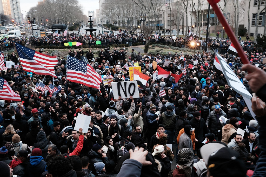 New York merupakan pusat komunitas Muslim asal Afrika dan Asia. Di sana warga keturunan Yaman banyak yang berprofesi sebagai pedagang.