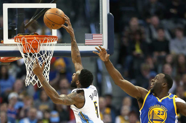 Dan Will Barton menambah 24 poin, 10 rebound, dan 7 assist untuk Nuggets.