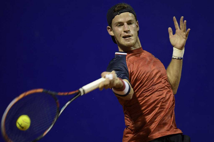 Set pertama dimenangi Schwartzman dengan 7-5.
