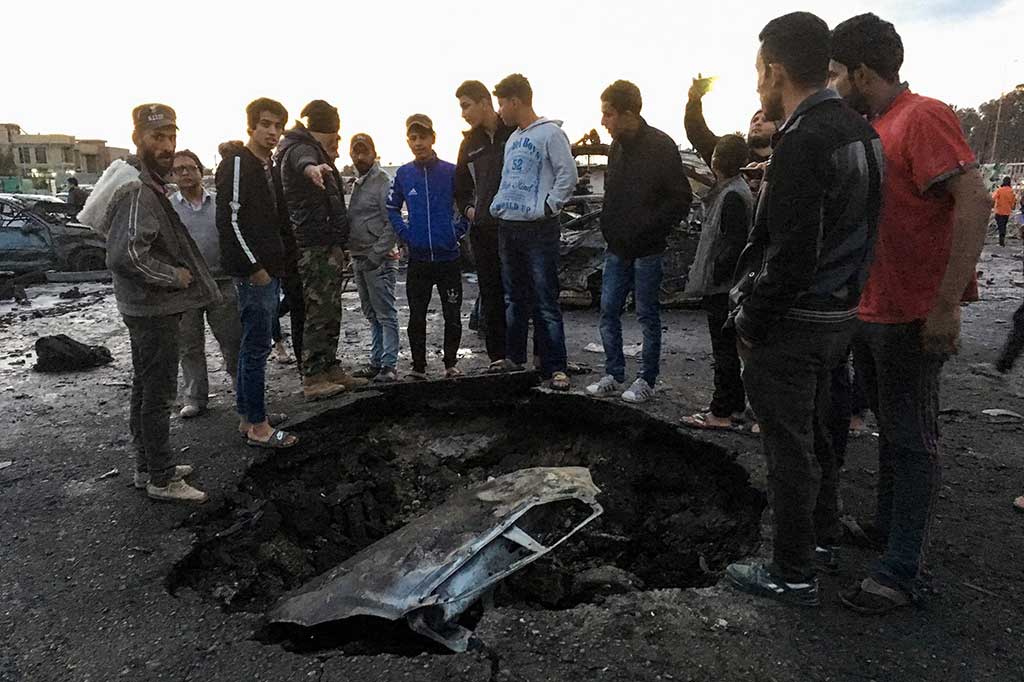 Serangan bom mobil tersebut merupakan yang terburuk yang melanda Baghdad lebih dari enam bulan terakhir.