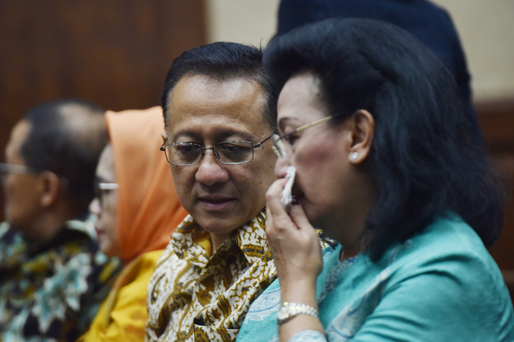 Mantan Ketua DPD Irman Gusman divonis 4 tahun 6 bulan penjara oleh Majelis Hakim di Pengadilan Tipikor Jakarta, Senin (20/2/2017).