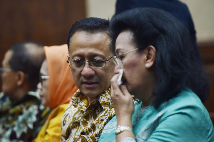 Mantan Ketua DPD Irman Gusman divonis 4 tahun 6 bulan penjara oleh Majelis Hakim di Pengadilan Tipikor Jakarta, Senin (20/2/2017).