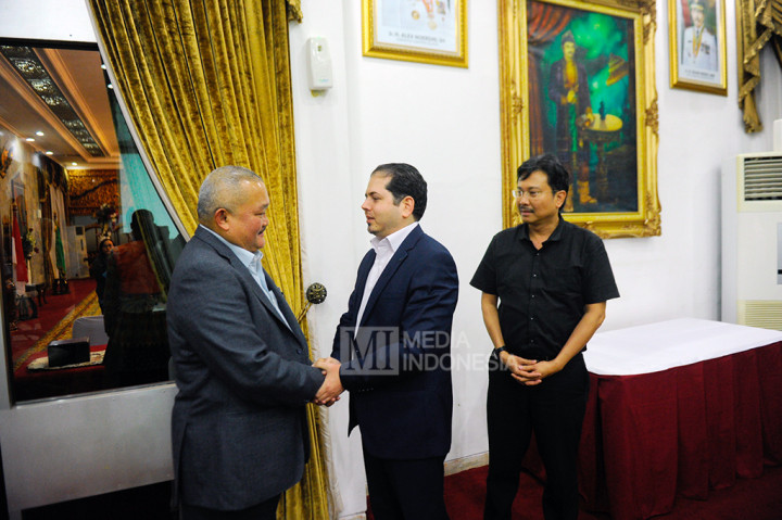 Gubenur Sumsel H Alex Noerdin membenarkan rencana perusahaan modal asing (PMA) yang bergerak di bidang migas dan pengilangan minyak bumi itu.