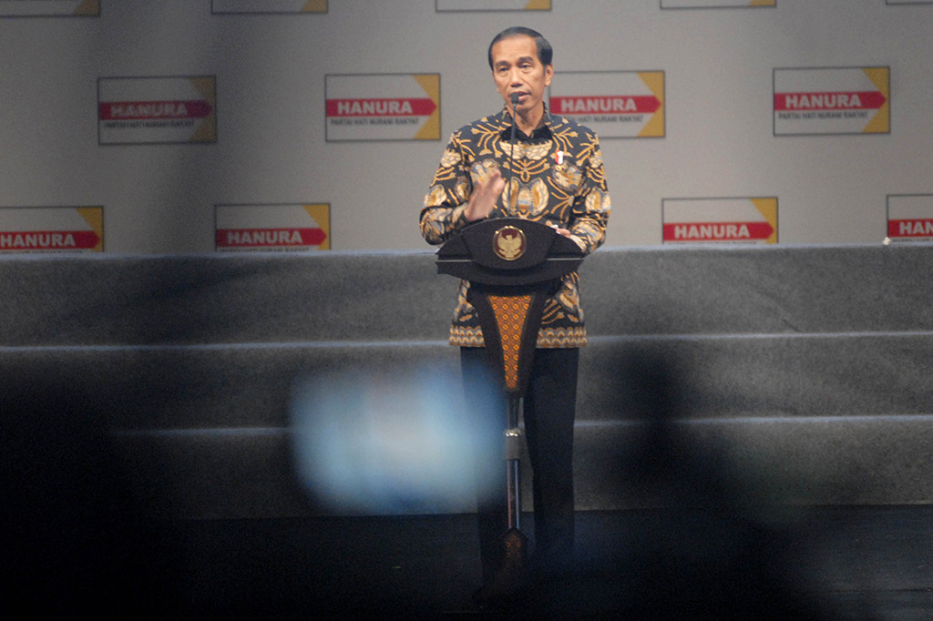 Presiden Joko Widodo menghadiri pengukuhan pengurus Dewan Pimpinan Pusat (DPP) Partai Hanura 2016-2020.