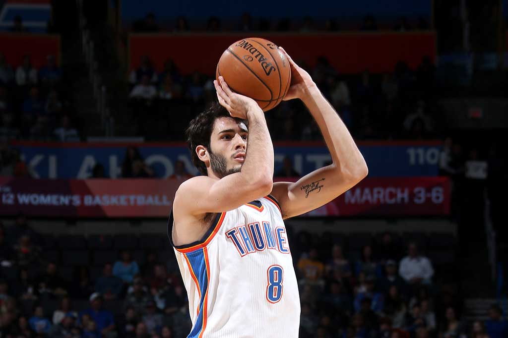 Alex Abrines menjadi penyumbang poin terbanyak untuk Thunder dengan 19 poin dan 2 rebound.