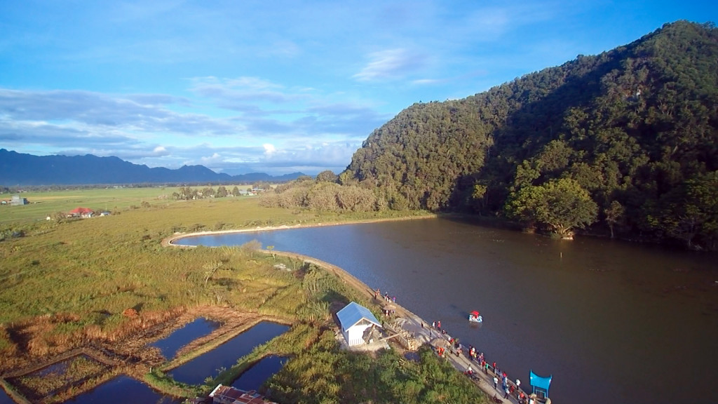 Keindahan alamnya merupakan daya tarik wisata yang warga sedang kembangkan.