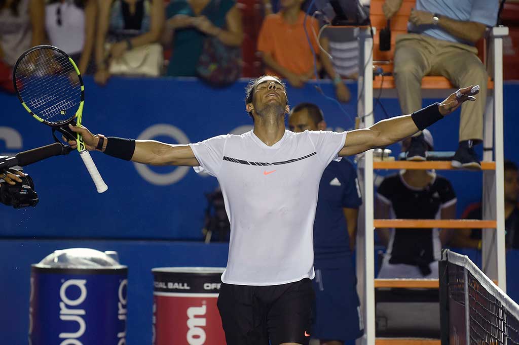 Nadal melakukan selebrasi setelah mengalahkan Cilic dua set langsung 6-1, 6-2.
