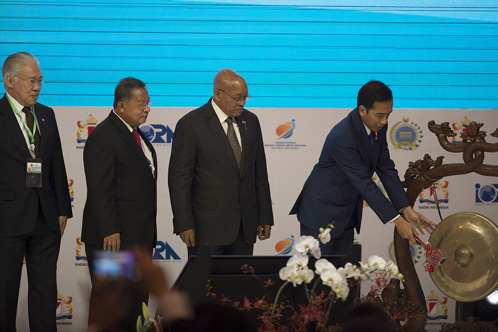 KTT IORA dihadiri kepala negara dari 21 negara peserta dan 7 negara mitra wicara.