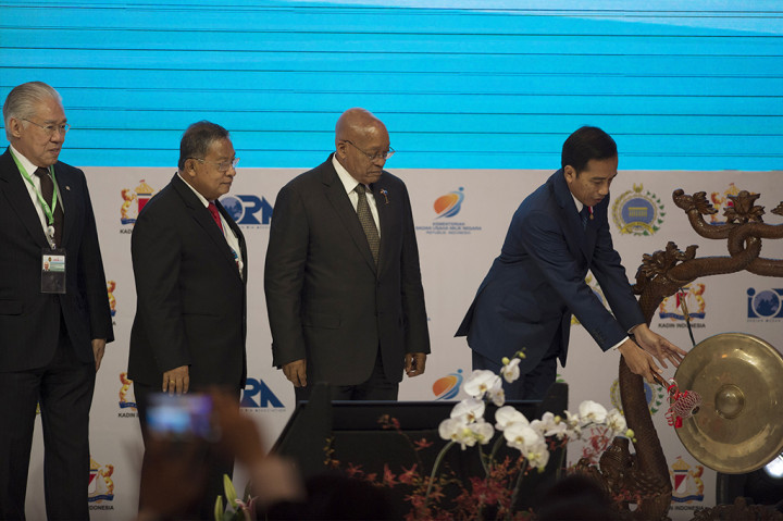 KTT IORA dihadiri kepala negara dari 21 negara peserta dan 7 negara mitra wicara.