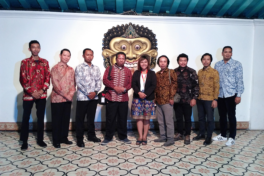 Para pegiat dan insan dunia maya Yogyakarta yang tergabung dalam masyarakat digital Jogja (masjo).