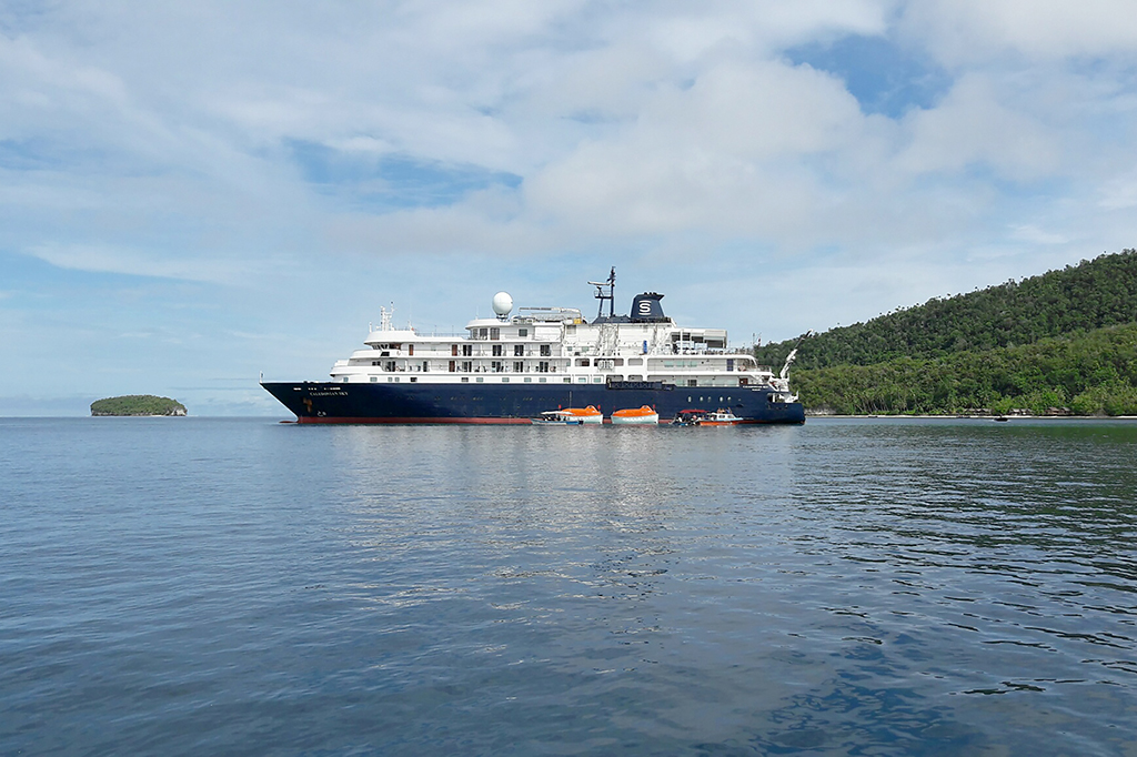 Pemerintah Indonesia menyatakan akan segera melakukan pemanggilan dan gugatan terkait kerusakan terumbu karang di Raja Ampat.