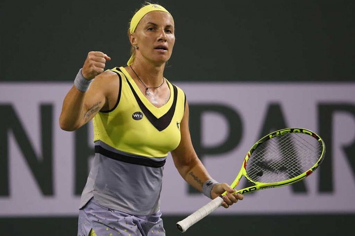 Unggulan delapan Svetlana Kuznetsova harus bermain tiga set 7-6 (7/5), 7-6 (7/2) untuk mengalahkan unggulan ketiga Karolina Pliskova di semifinal Indian Wells Masters, Sabtu (18/3/2017) WIB.