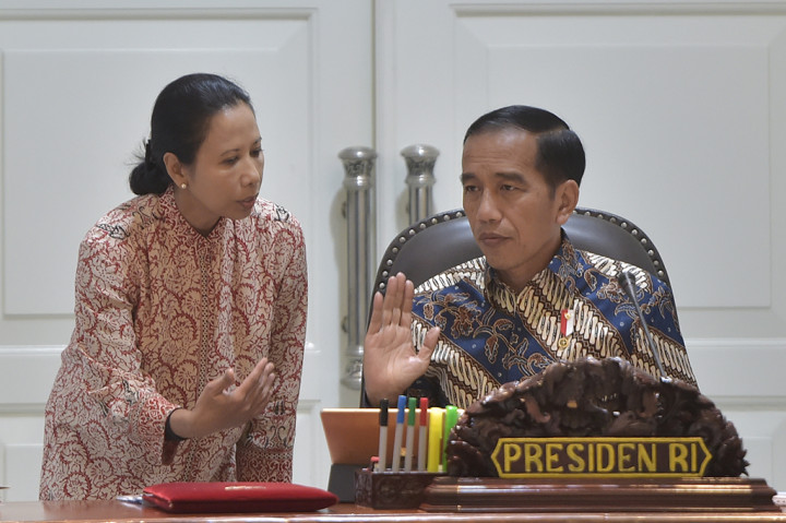Hal itu disampaikan Presiden Jokowi dalam rapat terbatas mengenai Evaluasi Pelaksanaan Proyek Strategis Nasional dan Program Prioritas di Provinsi Sumatera Selatan yang digelar di Kantor Presiden Jakarta, Selasa, Selasa (21/3/2017).