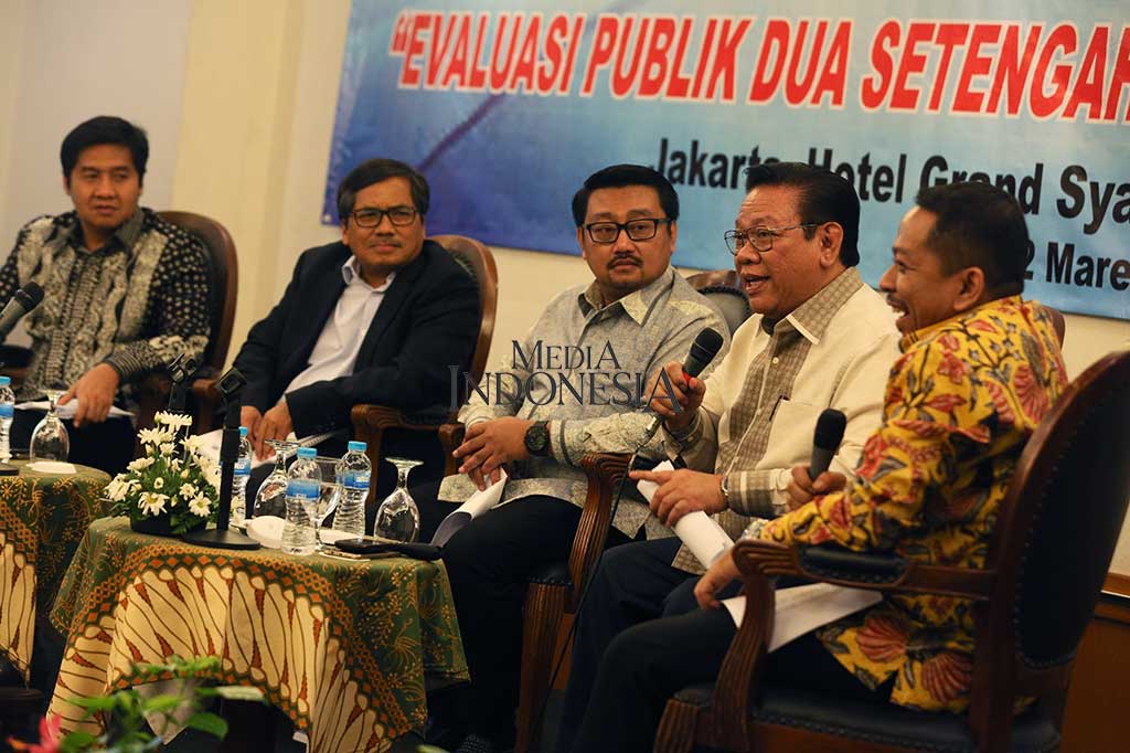 Survei Indo Barometer dilakukan di 34 provinsi pada 4-14 Maret 2017 dengan jumlah responden 1.200 orang dengan 'margin error' sebesar kurang lebih 3,0%.