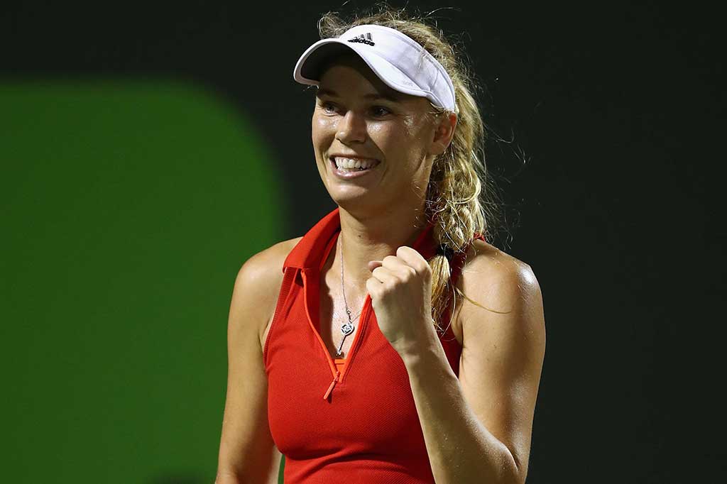 Wozniacki melakukan selebrasi usai menundukkan Safarova dua set langsung 6-4. 6-3
