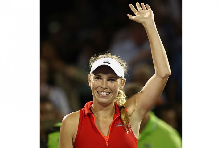 Di babak semifinal Wozniacki akan menghadapi petenis Ceko lainnya Karolina Pliskova. 