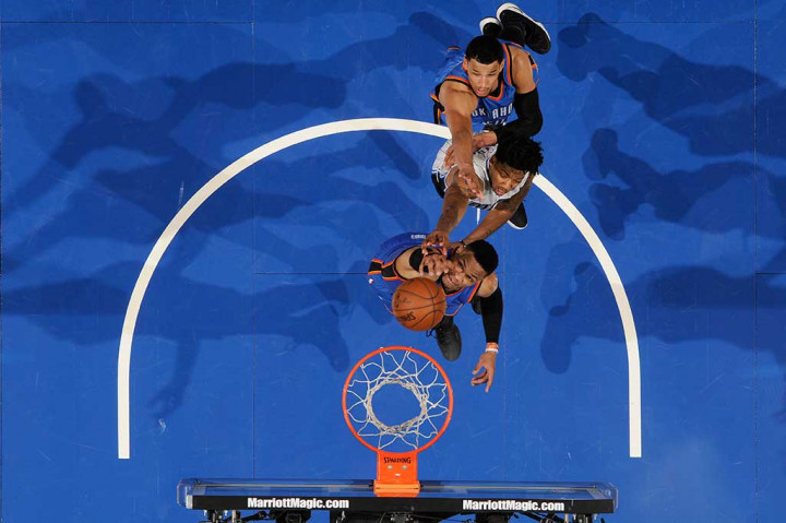 Pebasket berusia 28 tahun tersebut hanya terpaut tiga triple-double lagi untuk menyamai rekor NBA milik Oscar Robertson dalam satu musim. 