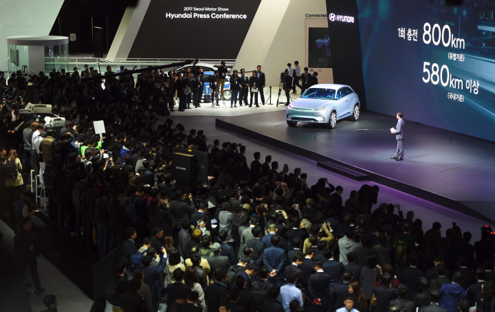 Sebagai tuan rumah, Hyundai tampil habis-habisan dalam Seoul Motor Show 2017. Pameran di Goyang, Seoul ini dibuka untuk umum mulai 31 Maret hingga 9 April mendatang.