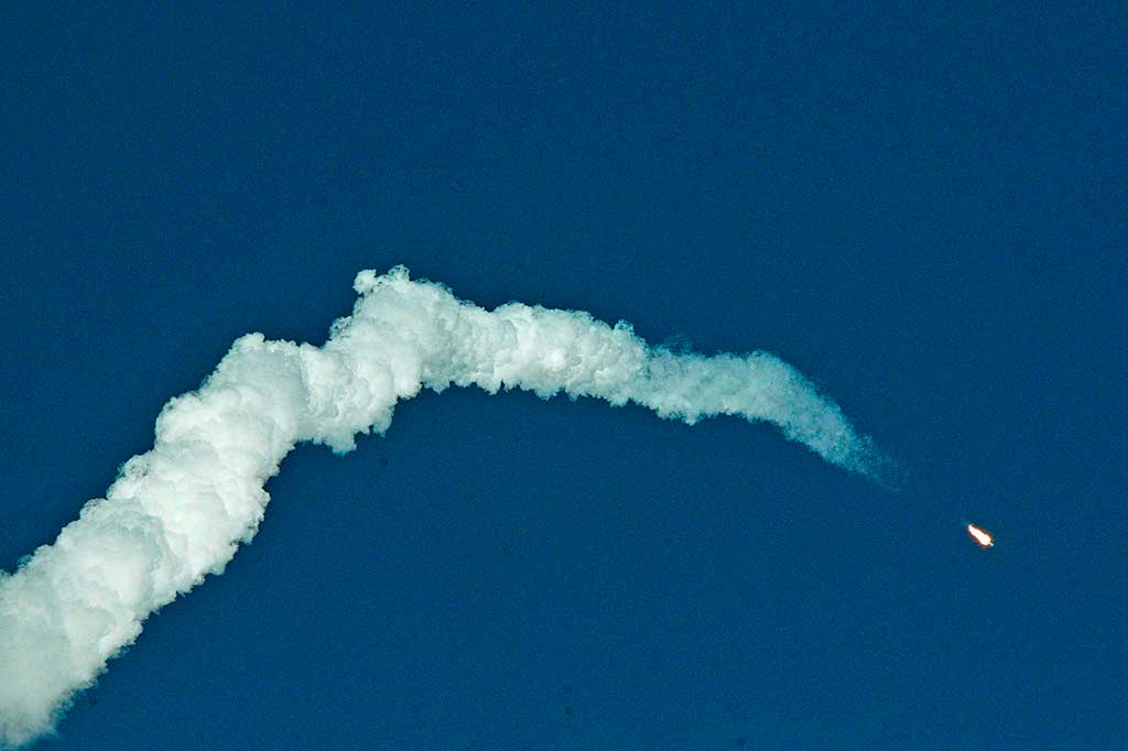 Para pejabat SpaceX mengatakan bahwa menggunakan roket bekas bisa memangkas biaya sekitar 30%, dari sekitar USD$60 juta menjadi USD40 juta.