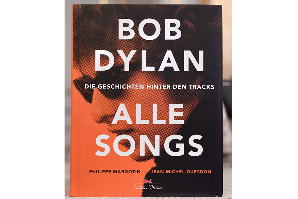 Sebagai pemenang, Dylan harus memberikan kuliah umum selama enam bulan dimulai sejak 10 Desember 2016. Dylan juga berhak mendapatkan 8 juta crown atau setara dengan USD900 ribu. AFP/Jonathan Nackstrand