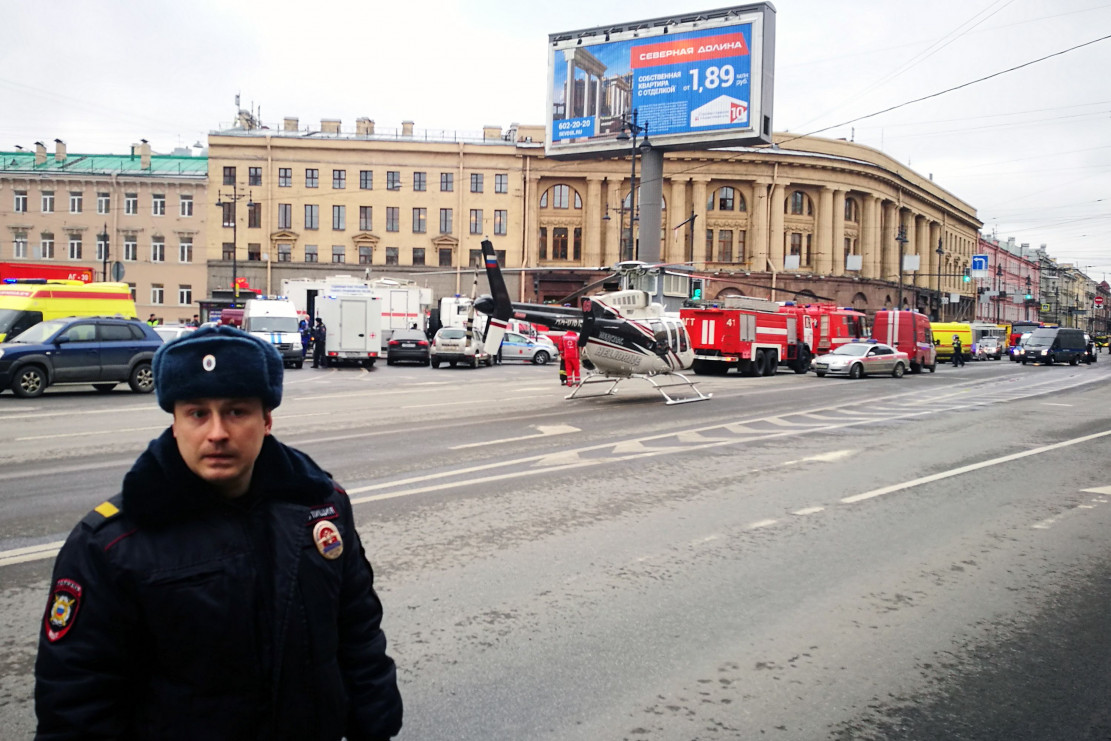 Питер 2017. Теракт в метро Санкт-Петербург 2017. Взрыв в метро в Санкт-Петербурге Технологический институт. Взрыв в метро Санкт Петербурга 2017. Теракт в Петербургском метрополитене (2017).