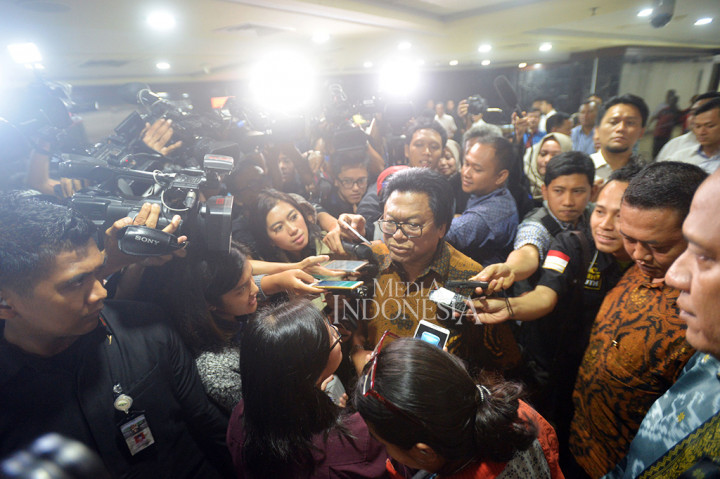 OSO sendiri mengaku sama sekali belum membicarakan kepada para anggota DPD, terkait rangkap jabatannya di MPR maupun setelah terpilih sebagai Ketua DPD RI.