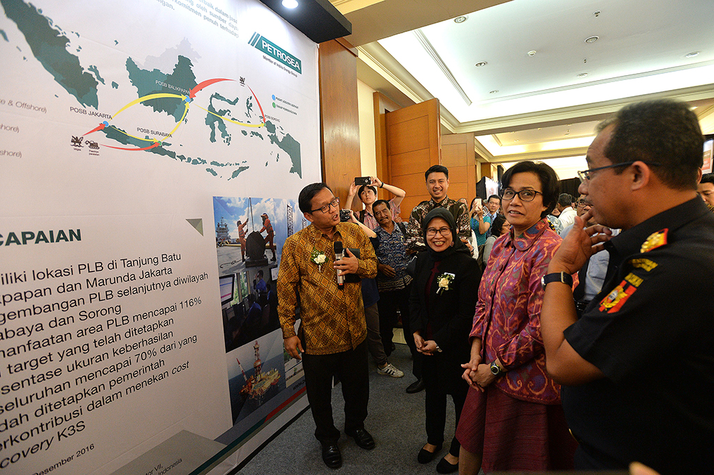 Untuk mencapai target ini, Sri Mulyani pun memberikan empat pekerjaan rumah bagi PPLBI, diantaranya mengembangkan PLB merata di seluruh wilayah Indonesia sesuai dengan cita-cita Presiden Joko Widodo untuk mengurangi ketimpangan.