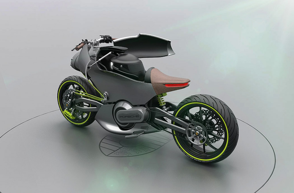 Ada ruang yang cukup untuk menyimpan helm dan sarung tangan.