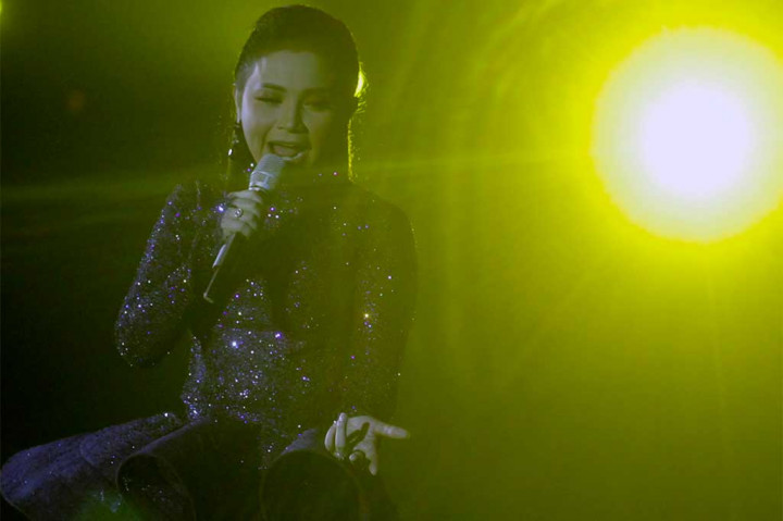 Rossa Puaskan Penggemar Dalam Konser Tunggalnya