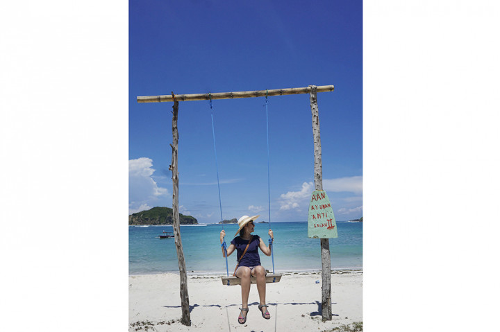 Tanjung Aan memiliki keunikan dari pantai lain di Lombok, yaitu pasir putih dengan ukuran lebih besar dari biasanya, yaitu seukuran merica. Oleh karena itu, Tanjung Aan juga biasa disebut pantai merica.