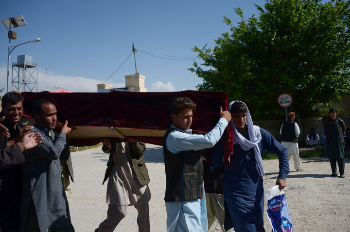 Lebih dari 140 tentara tewas dan terluka akibat serangan tersebut. 