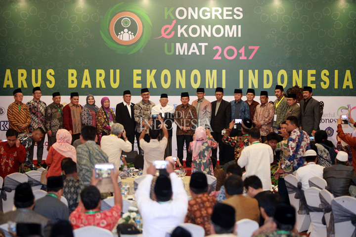 Acara ini dihadiri juga Ketua MUI KH Maruf Amin, Cawagub DKI Sandiaga Uno, pelaku UMKM, pengusaha besar dan juga perwakilan dari ormas Islam di Indonesia.