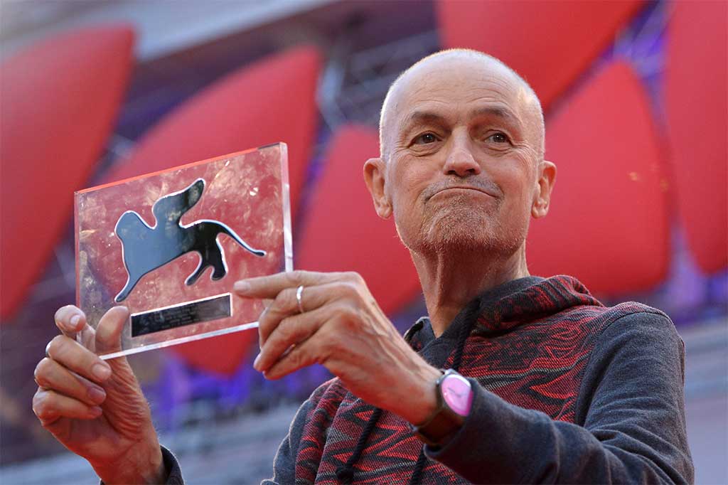 Jonathan Demme, sutradara film 'The Silence of the Lambs' pemenang Oscar pada 1992 meninggal dunia di kediamannya di Manhattan, New York, Rabu (26/4/2017) pagi waktu setempat.