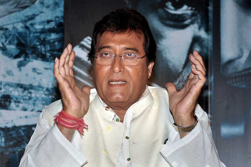 Aktor Vinod Khanna, yang membintangi puluhan film hit Bollywood termasuk 'Amar Akbar Anthony' dan 'Mere Apne', meninggal Kamis (27/4/2017), di usia 70 tahun akibat penyakit karsinoma kandung kemih.