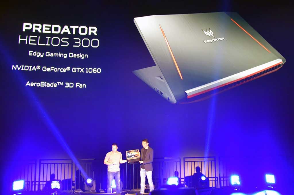 Acer juga memperkenalkan notebook gaming baru Predator Helios 300.