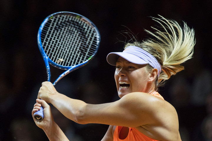 Comeback Maria Sharapova di turnamen Stuttgart Open  akhirnya terhenti pada babak semifinal. 
