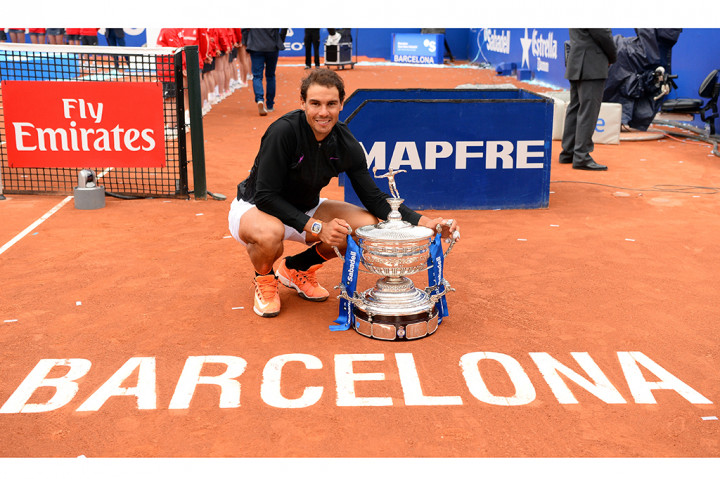 Nadal menjadi petenis pertama yang memenangkan 10 gelar di turnamen tersebut. 