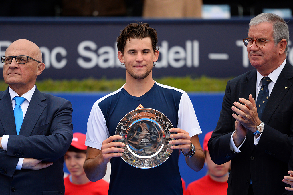 Nadal hanya memerlukan waktu 90 menit untuk menyelesaikan perlawanan Thiem.