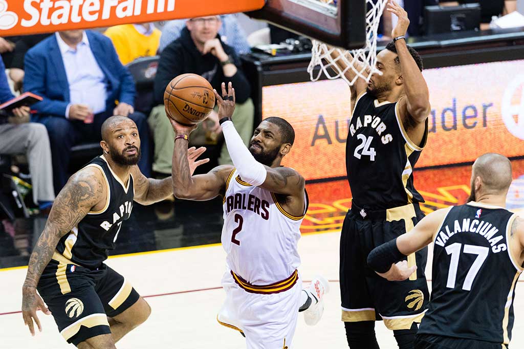 Kyrie Irving menambah 22 poin dan 11 assist untuk Cleveland.