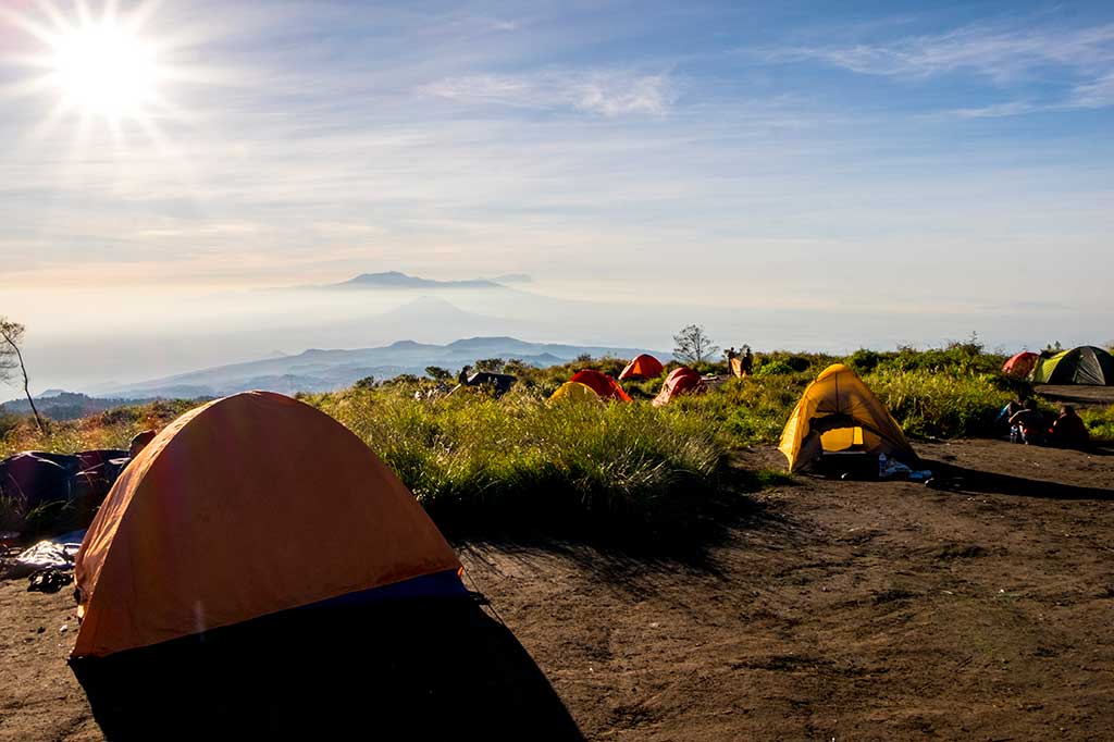 Indahnya Destinasi Wisata Puncak B-29 Lumajang