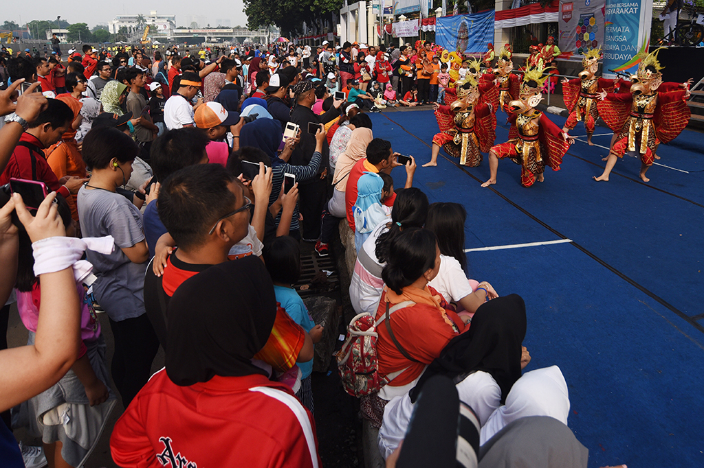 Kegiatan ini dalam rangka peringatan Hari Pendidikan Nasional (Hardiknas) dan Hari Tari se-dunia yang digelar di depan Kementerian Pendidikan dan Kebudayaan, Jakarta, Minggu (7/5/2017)