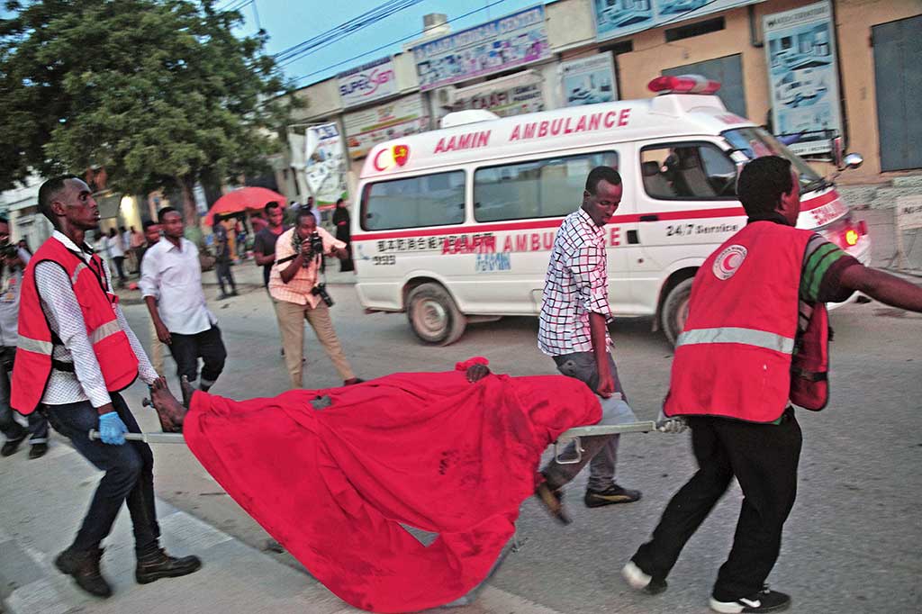 Belum ada yang mengaku bertanggung jawab atas ledakan tersebut, namun diduga dilakukan oleh kelompok militan Islam al Shabaab.