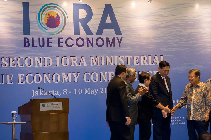 Dalam sambutannya Wapres kembali menegaskan komitmen Indonesia untuk menguatkan peran IORA untuk keamanan dan kesejahteraan kawasan.