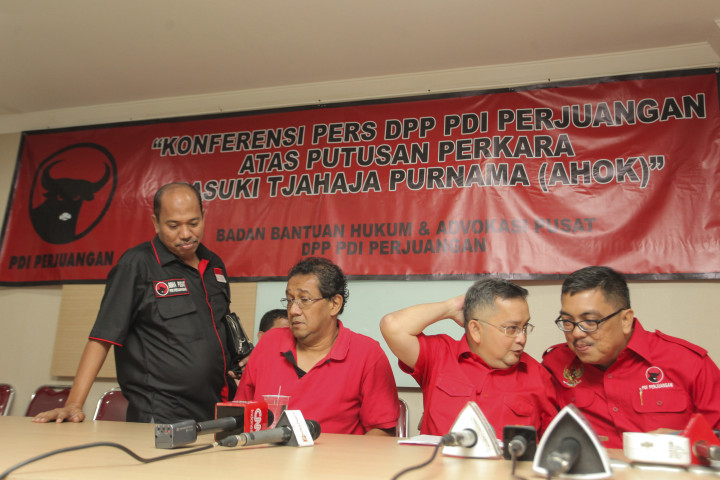 Dalam keterangannya, DPP PDI Perjuangan menghormati putusan pengadilan, namun BBHA Pusat DPP PDI Perjuangan menganggap penahanan terhadap Ahok tidak ada urgensinya dengan alasan Ahok selalu bersikap baik dan kooperatif selama menjalani perkara.