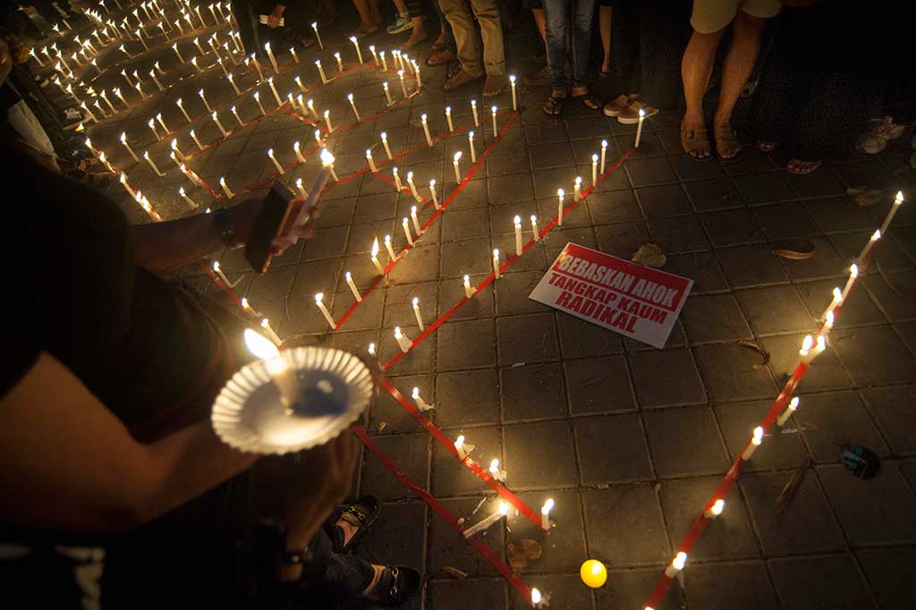 Aksi tersebut sebagai bentuk dukungan moral kepada Basuki Tjahaja Purnama atau Ahok, sekaligus seruan aksi mempertahankan Pancasila dan NKRI. 
