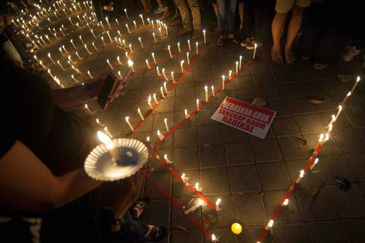 Aksi tersebut sebagai bentuk dukungan moral kepada Basuki Tjahaja Purnama atau Ahok, sekaligus seruan aksi mempertahankan Pancasila dan NKRI. 